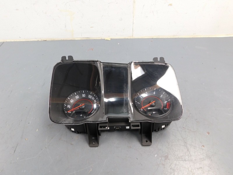 2013 12 13 14 15 Chevy Camaro ZL1 Gauge Cluster #6497 F3