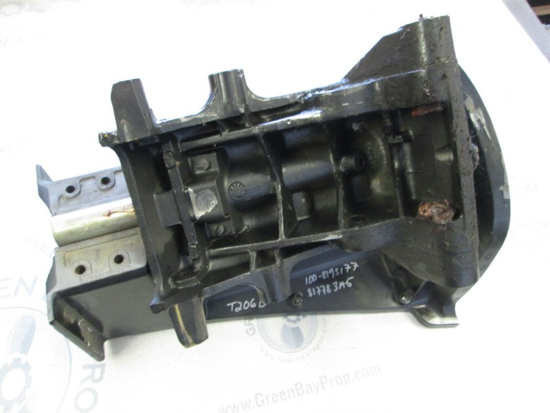 FK719135F 817783A5 Force 90-150 Outboard Swivel Bracket, Leg Cover & Kingpin