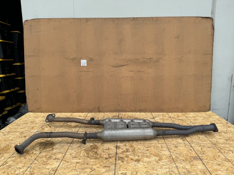 INFINITI Q70L 2015-2019 OEM MUFFLER EXHAUST MID PIPE TUBE SILENCER ASSEMBLY 3.7L