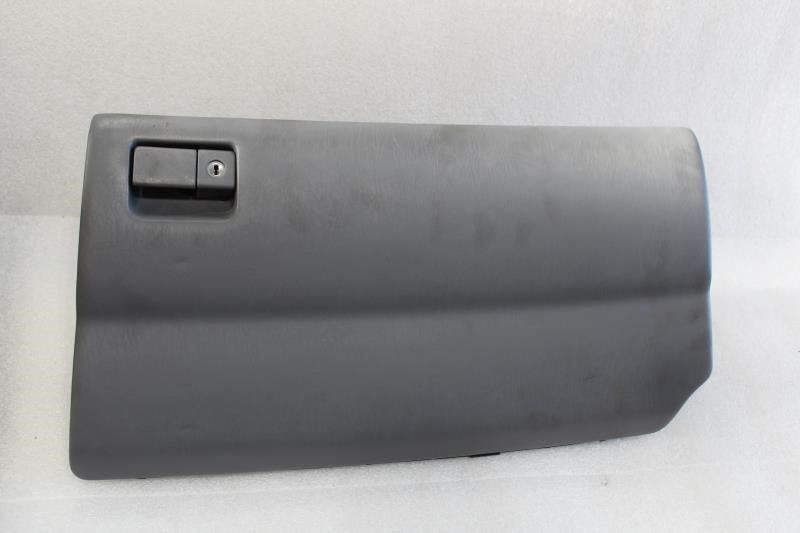 1998 1999 2000 LEXUS LS400 GLOVE BOX INTERIOR TRIM GRAY LF15 55441-50040