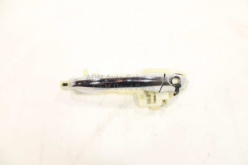 2016-2020 KIA SORENTO FRONT LEFT DRIVER SIDE EXTERIOR DOOR HANDLE ASSEMBLY OEM