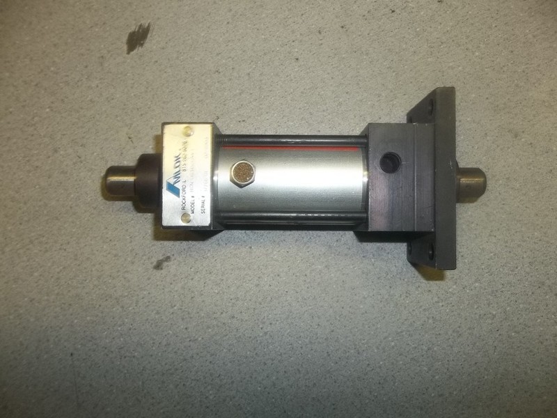 MLOK RCN-0631505MF1 Pneumatic Cylinder *FREE SHIPPING*