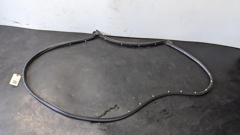 Rear Left Door Weatherstrip 2020 Mazda CX-5 KB7W-73-760 2017 2018 2019 - 2023