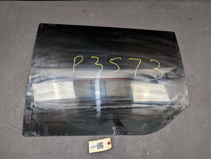 Left Rear Door Glass AE9Z-7425713-A 2014 Lincoln MKT 2011-2016 2017 2018 2019