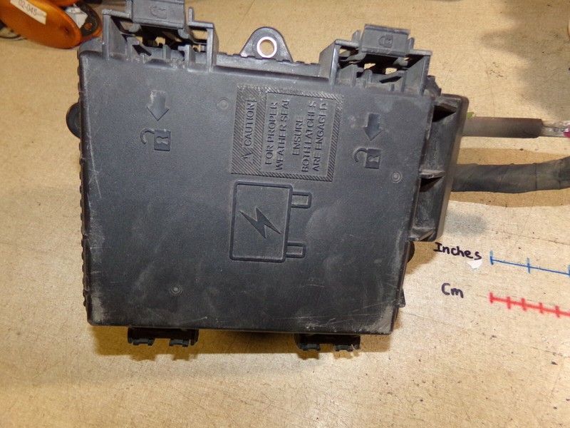 Volvo 1619437-2 Fuse Relay Block Box *FREE SHIPPING*