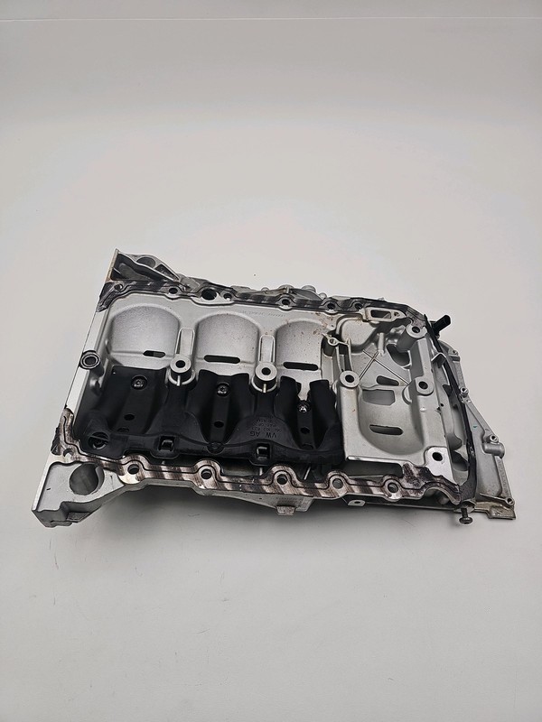 2021-2024 Audi A5 Upper Engine Oil Pan 2.0L AWD 9k Miles OEM 06L103603BP