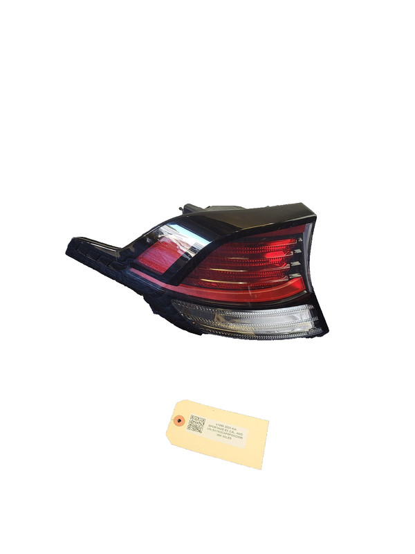 Used Oem Kia Left Driver Rear Outer Tail Light Halogen for 2023-2025 Sportage