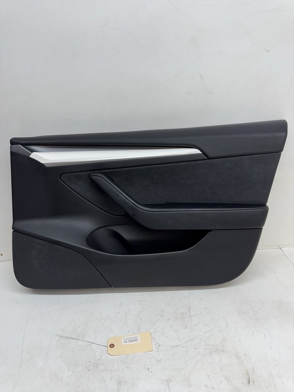 2021-2023 Tesla Model 3 Front Right Passengers Door Panel Card Trim Oem 39069 C1