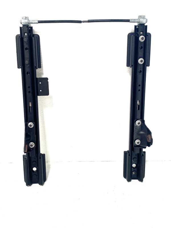 15-22 CHRYSLER 300 FRONT LEFT DRIVER SIDE SEAT TRACKS OEM #A0.20