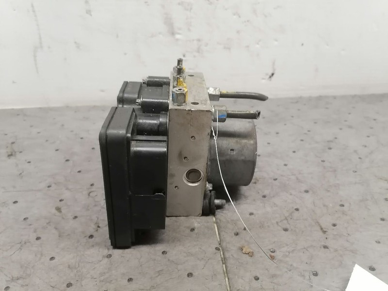 Anti-Lock Brake Part Assembly ID 47660-5ES0B Fits 20 VERSA 1486368