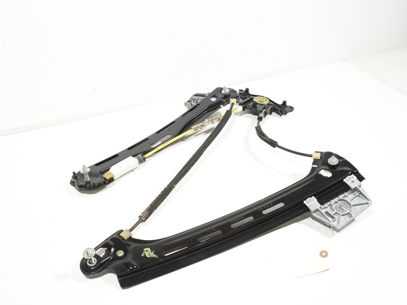 2012-2018 Mercedes CLS550 W218 Rear LEFT Door Window Regulator OEM