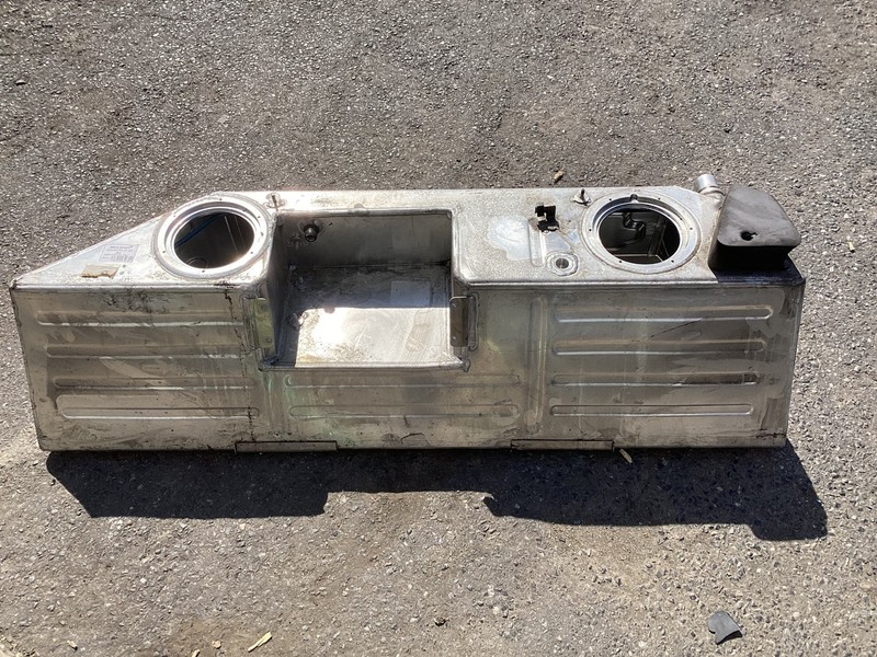 McLaren 650S 2016 Fuel Gas Tank Reservoir 15 - 17 :O