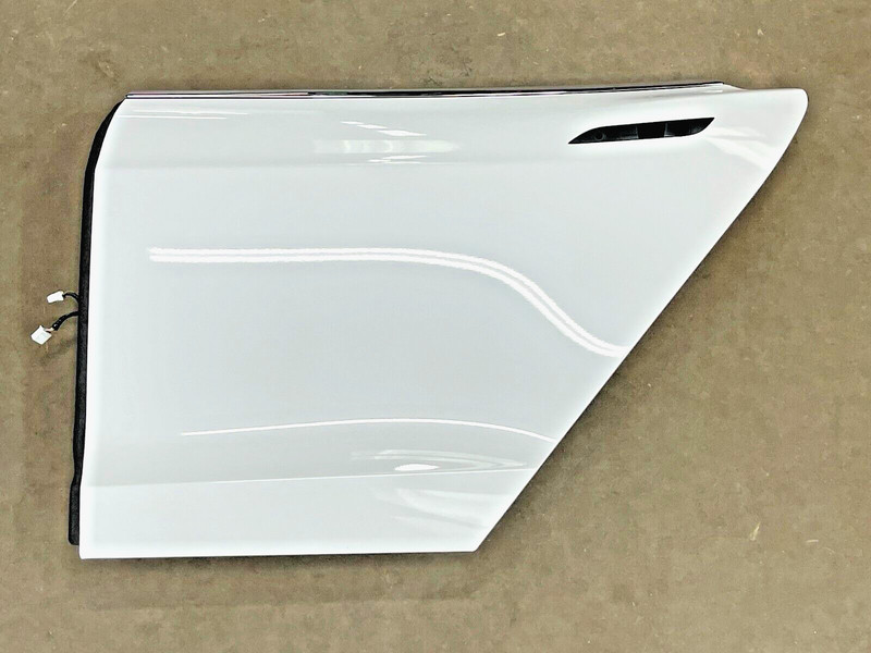 ⭐12-16 TESLA MODEL S REAR LEFT SIDE EXTERIOR DOOR PANEL SHELL WHITE OEM LOT2428