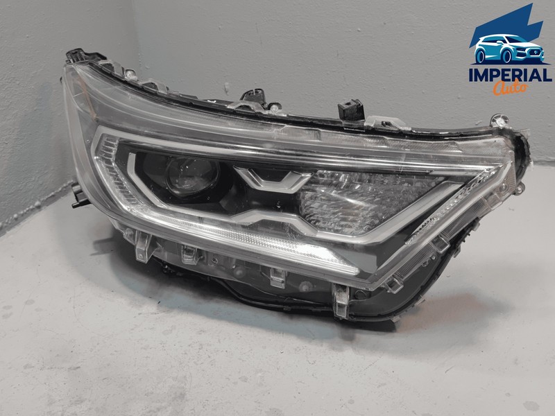 2019-21 TOYOTA RAV4 HYBRID XLE XSE FRONT PASSENGER SIDE HEADLIGHT LIGHT LAMP OEM