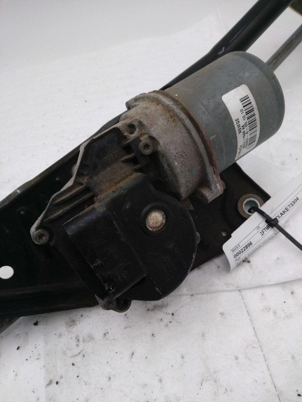 2010 Ford F150 Pickup Windshield Wiper Motor OEM Silver 379077 209K Miles