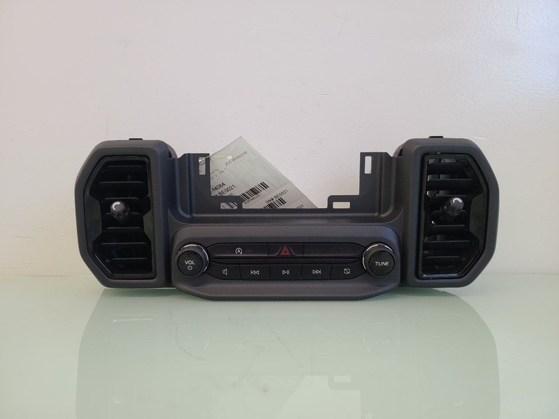 Audio Equipment Radio Control Panel Fits 21-22 BRONCO SPORT 580291