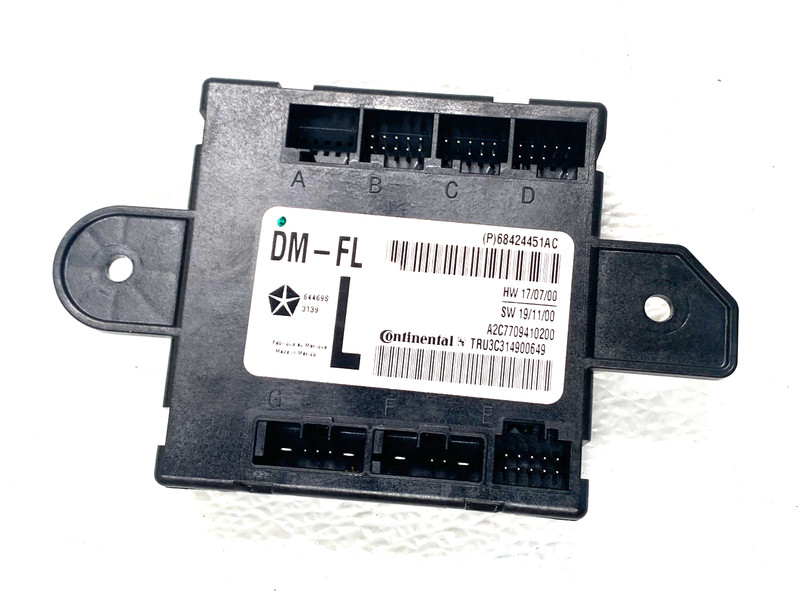 15-22 CHRYSLER 300 GENUINE MOPAR DOOR MODULE LEFT OEM #A0.20