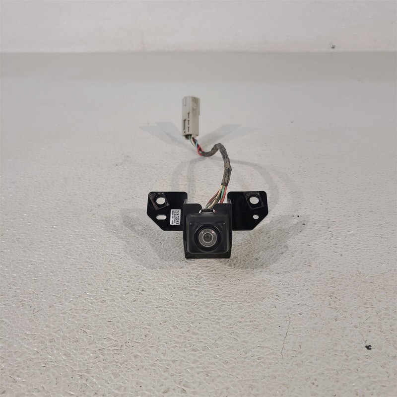 14-15 Camaro Rear Bumper Mounted Back Up Camera Aa7308