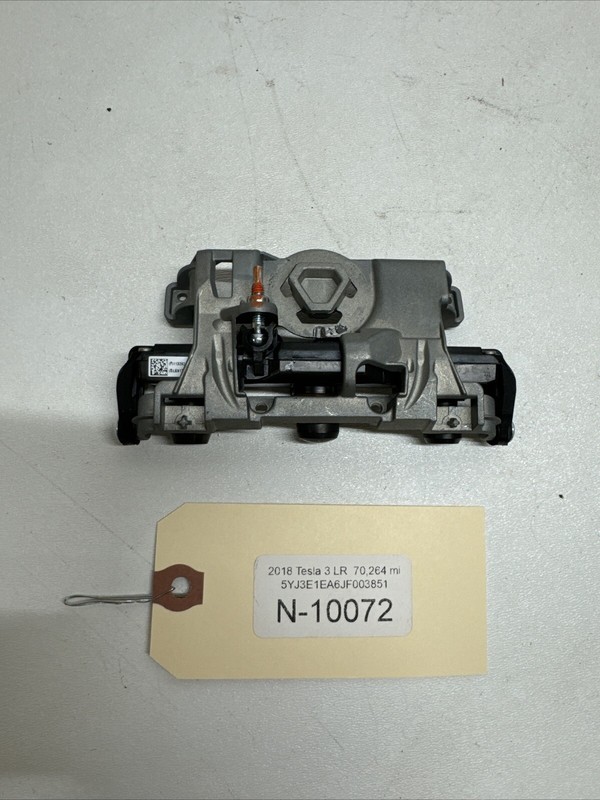 Tesla Model 3 Front Windshield Triple Camera 1143746-00-D 10072 B61