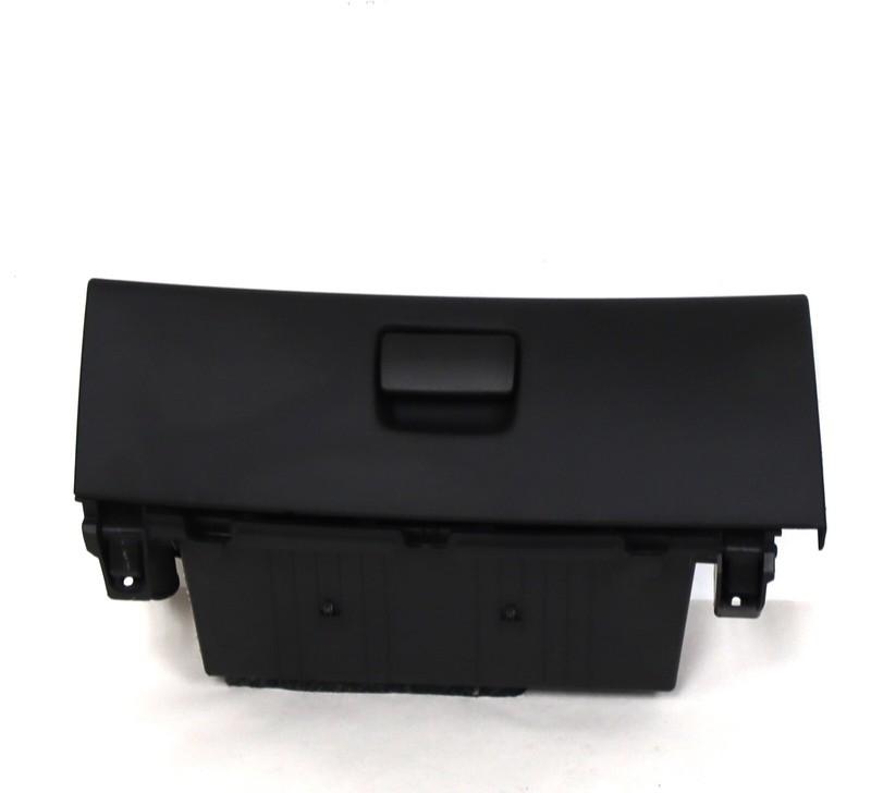 2014-2017 Chevrolet SS 6.2L Sedan Glove Box Passenger Dash Right Side USED OEM