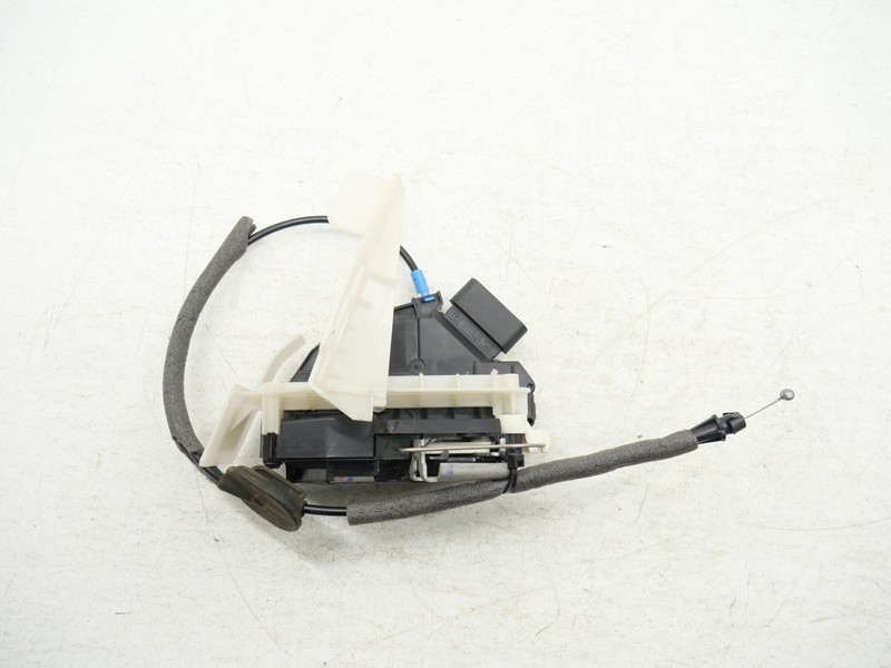 Used Front Right Door Latch Lock Actuator 2015-2020 Ford Mustang GT350 OEM