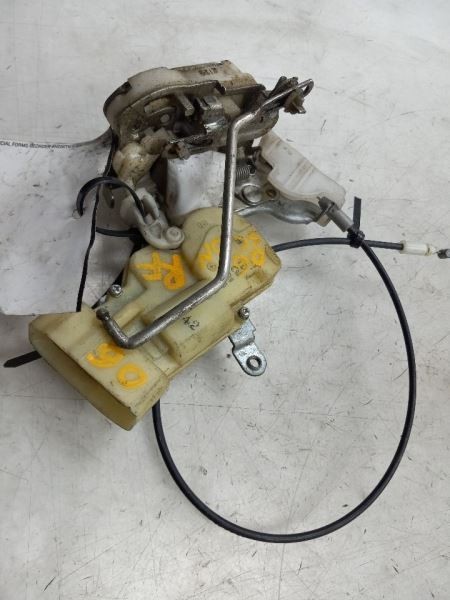 2006 SCION XB PASSENGER FRONT DOOR LOCK ACTUATOR
