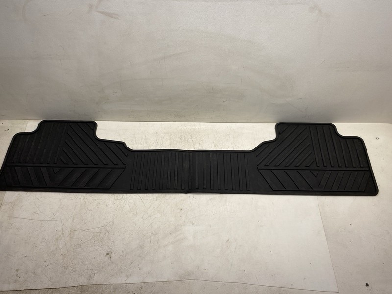2014-2018 Chevrolet Silverado Rear Rubber All Weather Floor Mat Oem