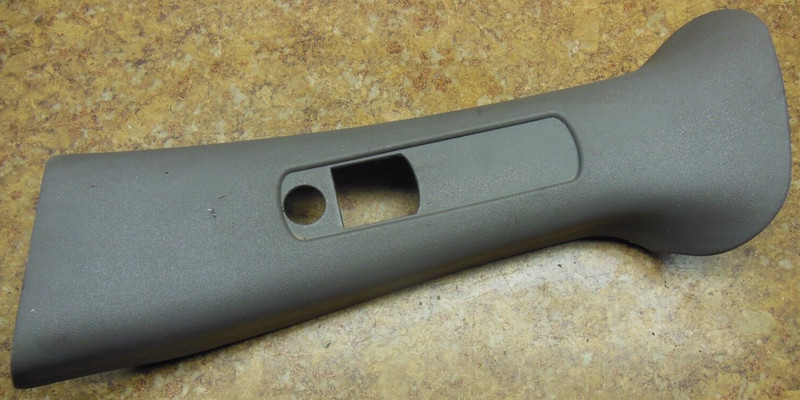 2005 Saturn Ion Left Side Cover Seat Belt Panel Trim Grey Pillar Upper Driver 04