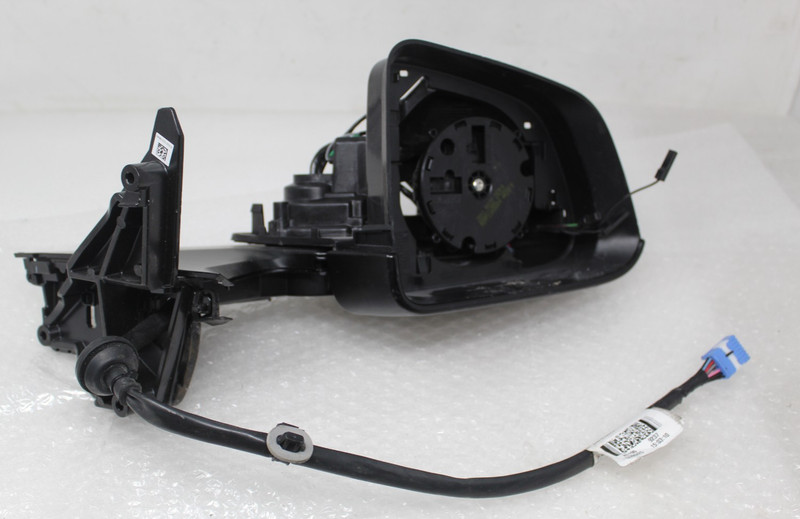 2025+ Tesla Model Y Right side Door Mirror Rear View2130970-00-A OEMNOTE