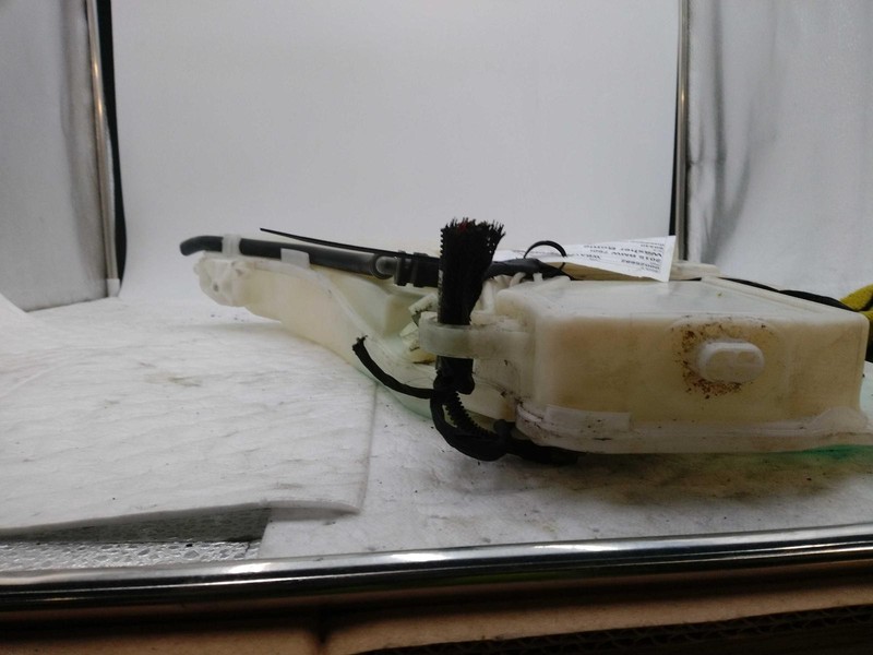 2015 BMW 750i Washer Fluid Reservoir OEM White 4.40L 112K Miles NJ25-25682