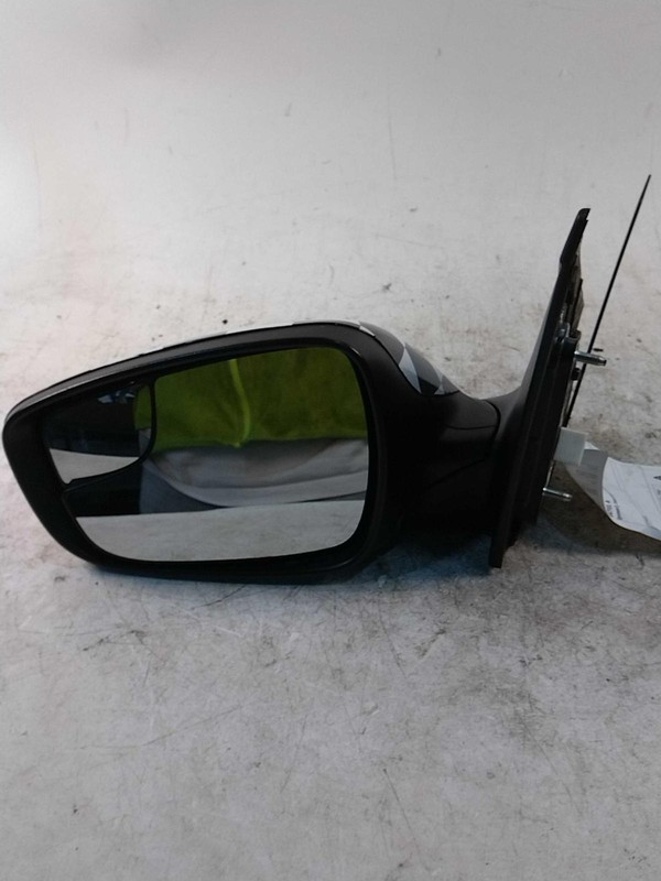 Used Left Door Mirror fits: 2016 Hyundai Elantra power Hatchback GT US market w/