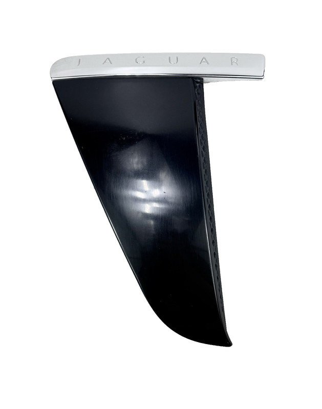 2012-2015 Jaguar XF Front Right RH Passenger Side Fender Vent Trim OEM