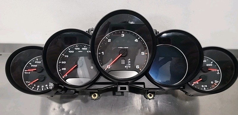 13 Thru 16 Porsche Cayenne 958 Speedometer Instrument Cluster 7P5920904AG AT OEM