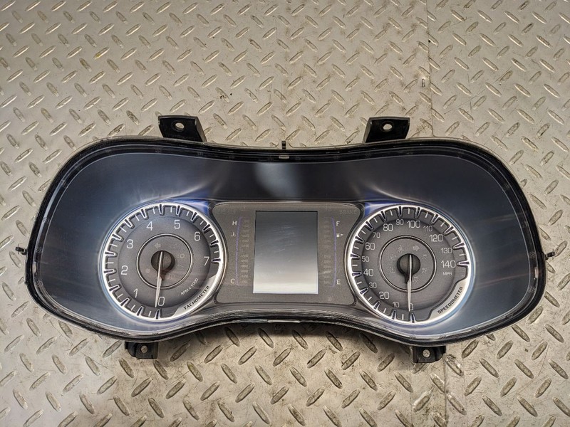 Speedometer Cluster Sedan C 140 MPH 3.5" Display Screen Fits 15 200 1153552