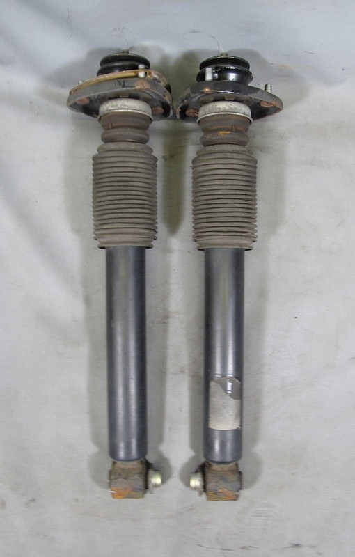 2006 BMW E53 X5 SAV 3.0i 6cyl Rear Axle Shock Absorber Damper Pair Left Right