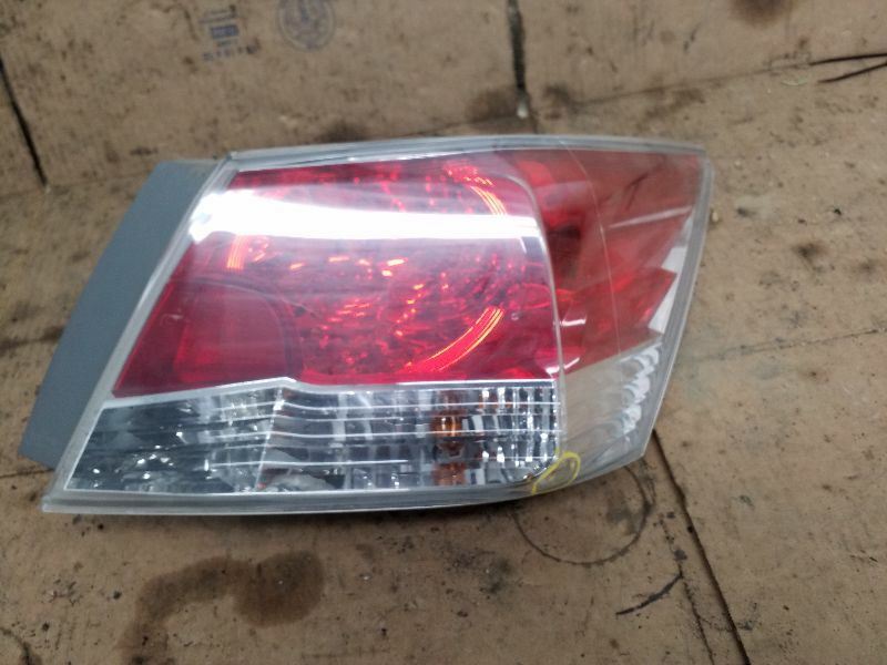 Passenger Tail Light Hatchback GT Incandescent Lamps Fits 13-17 ELANTRA 213784
