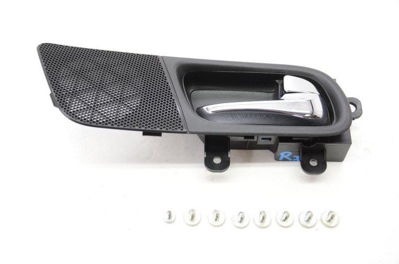 2009-2013 Infiniti G37 RWD Passenger Right Front Chrome Interior Door Handle