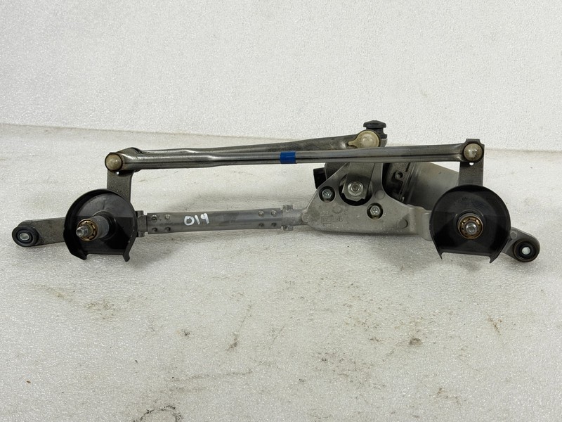 2022 - 2025 SUBARU WRX FRONT WINDSHIELD WIPER LINKAGE W/ MOTOR OEM 86511VC010