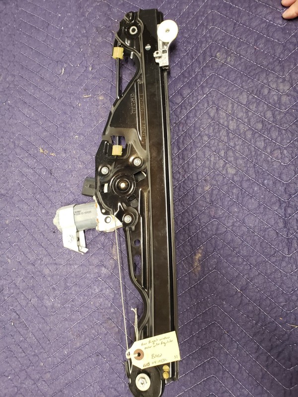 04-06 BMW 530i E60 E61 Rear Right Passenger Side Door Window Regulator Motor OEM