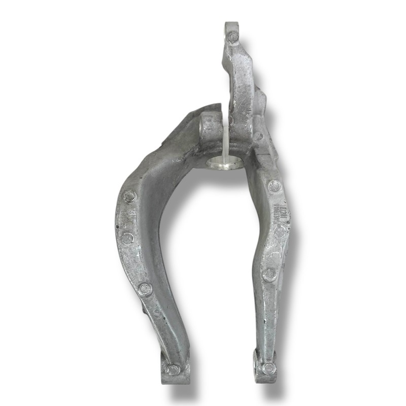 Volvo XC60 XC90 2016-2022 OEM Rear Upper Right Passenger Control Arm 31681984