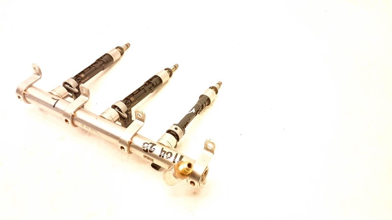 18-21 Audi b9 s4 s5 sq5 fuel injecton injector rail left driver oem 110425