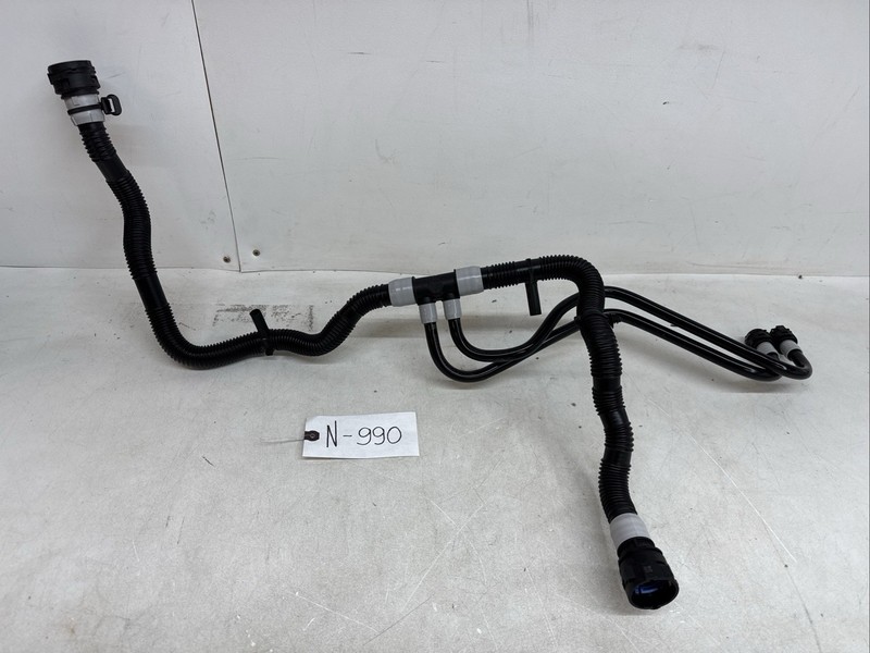 24-25 TESLA 3 CHILLER TO BATTERY MCU COOLING HOSE TUBE 1705720-00-C 990