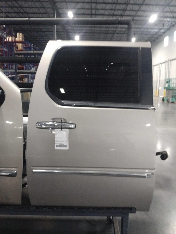 2007 Cadillac Escalade ESV Right Rear Door Gold OEM 181K Miles 107884