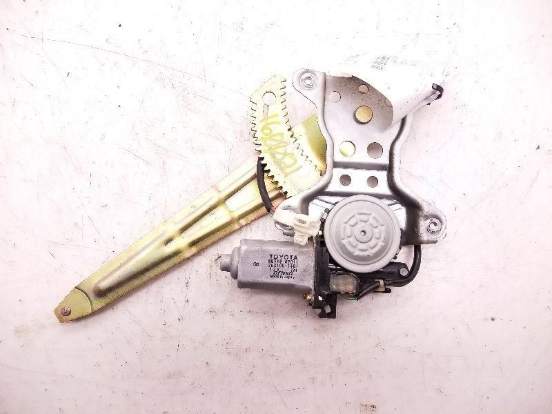 01-03 TOYOTA PRIUS 1.5L FWD AT DRIVER SIDE REAR DOOR WINDOW REGULATOR