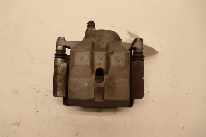 2020-2022 TOYOTA COROLLA SEDAN FRONT RIGHT PASSENGER SIDE BRAKE CALIPER OEM