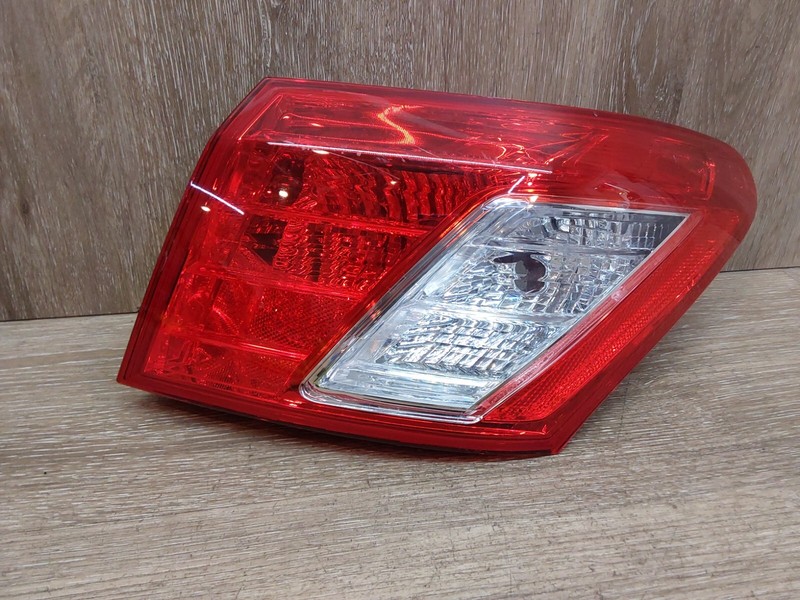 2007-2009 LEXUS ES350 REAR RH RIGHT SIDE TAILLIGHTASSY OEM