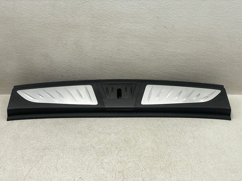 2017-2020 BUICK ENVISION TRUNK SILL SCUFF PLATE TRIM PANEL OEM LOT779