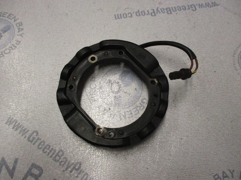 0582636 Evinrude Johnson Outboard Charge Coil, Rope Start 582636