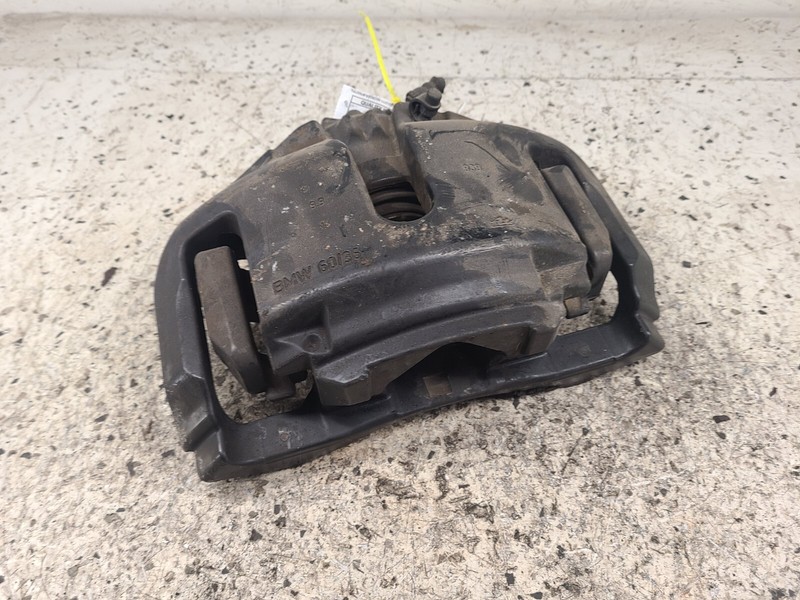 BMW 650i Brake Caliper Front Passenger Right M-Sport Package OEM 2013-2019