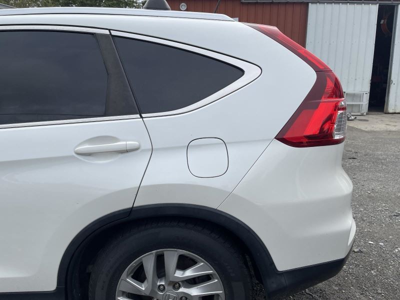 2015-2016 HONDA CR-V LEFT QUARTER PANEL WHITE PC: NH603PX AWD -EX-L- 49331